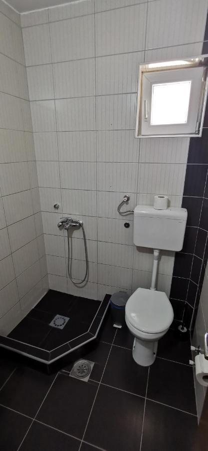 Apartments Milsa Lux Соко Баня Екстериор снимка